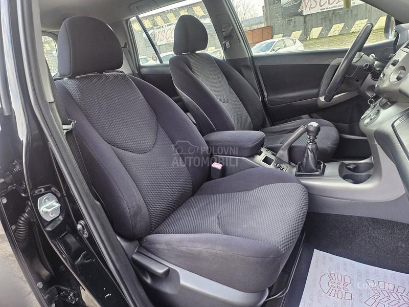 Toyota RAV 4 4x4 2.0d4d