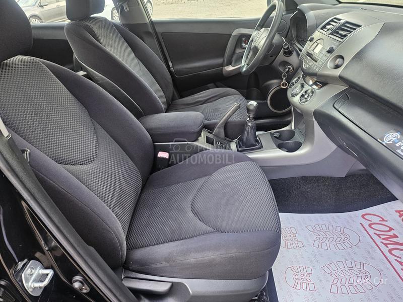 Toyota RAV 4 4x4 2.0d4d