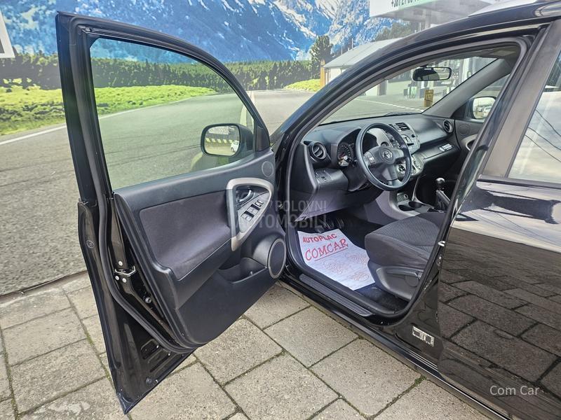 Toyota RAV 4 4x4 2.0d4d