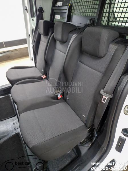 Peugeot Partner COMBO MAXI 5 Sed 1.5