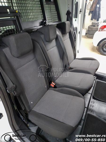 Peugeot Partner COMBO MAXI 5 Sed 1.5