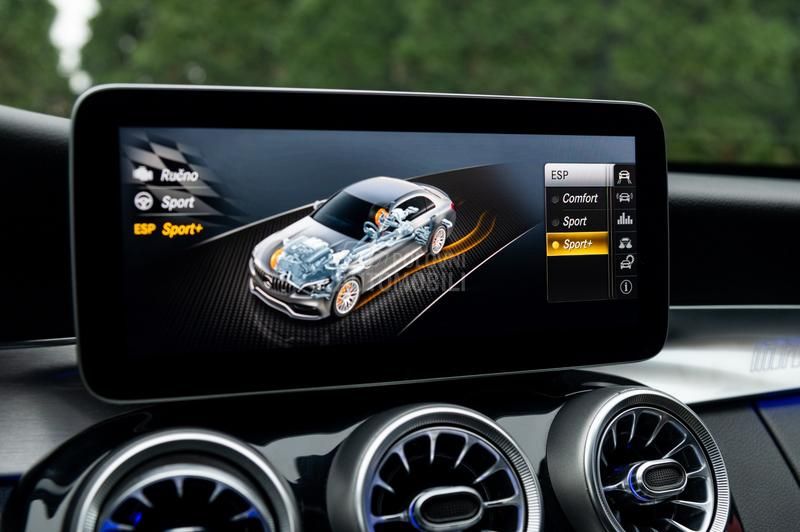 Mercedes Benz C 220 AMG/4MATIC/VIRTUAL