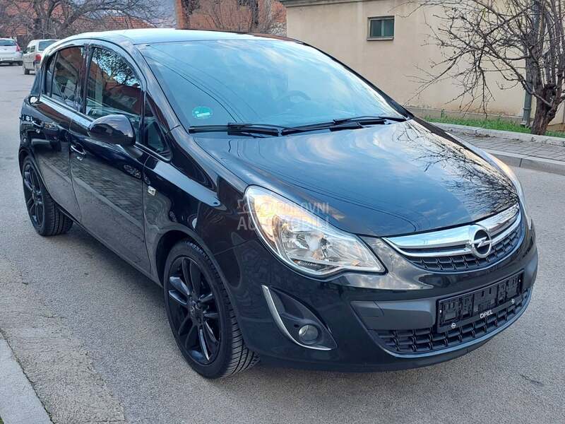 Opel Corsa D 1.4I 16V GERMANY