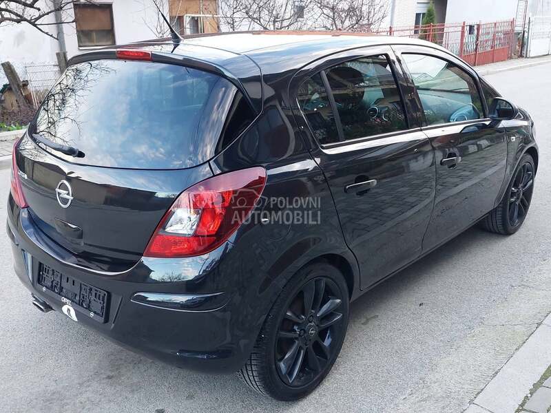 Opel Corsa D 1.4I 16V GERMANY