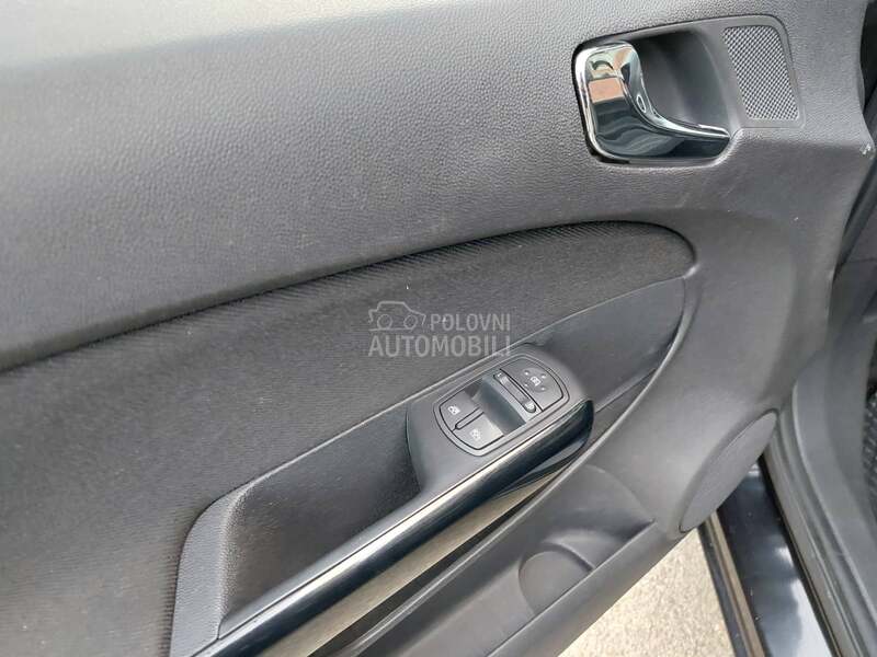 Opel Corsa D 1.4I 16V GERMANY