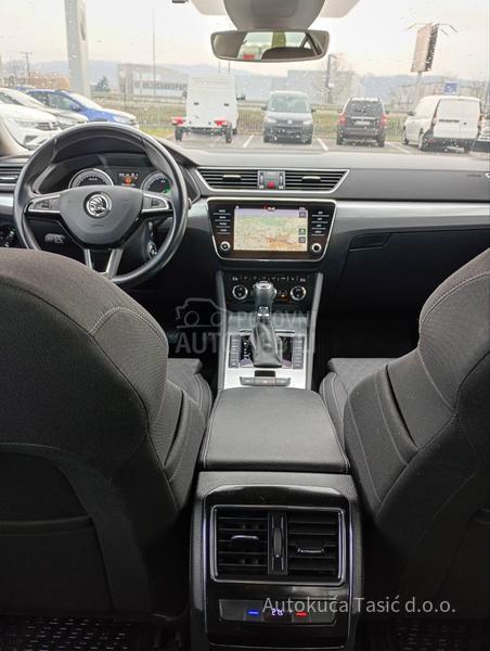 Škoda Superb 2.0 TDI Ambition DSG