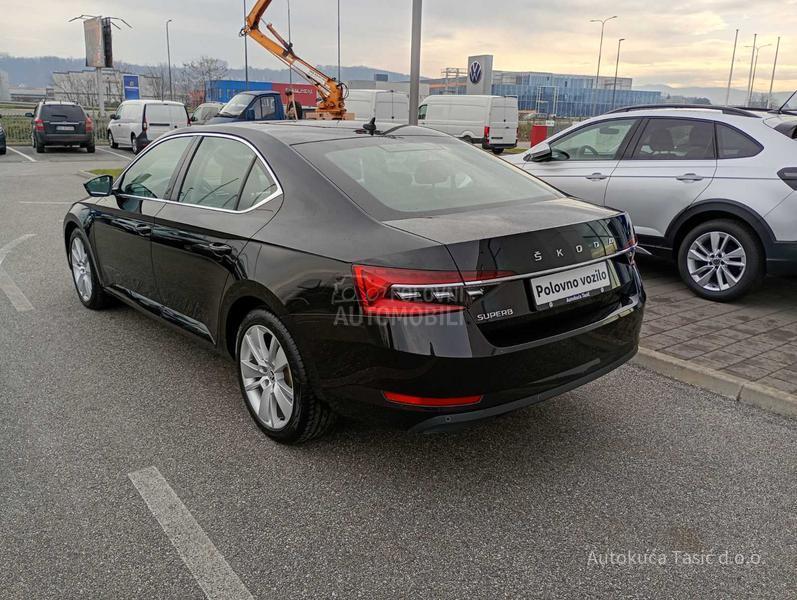 Škoda Superb 2.0 TDI Ambition DSG
