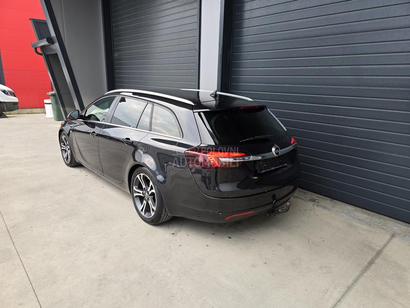 Opel Insignia 1.6 CDTI COSMO