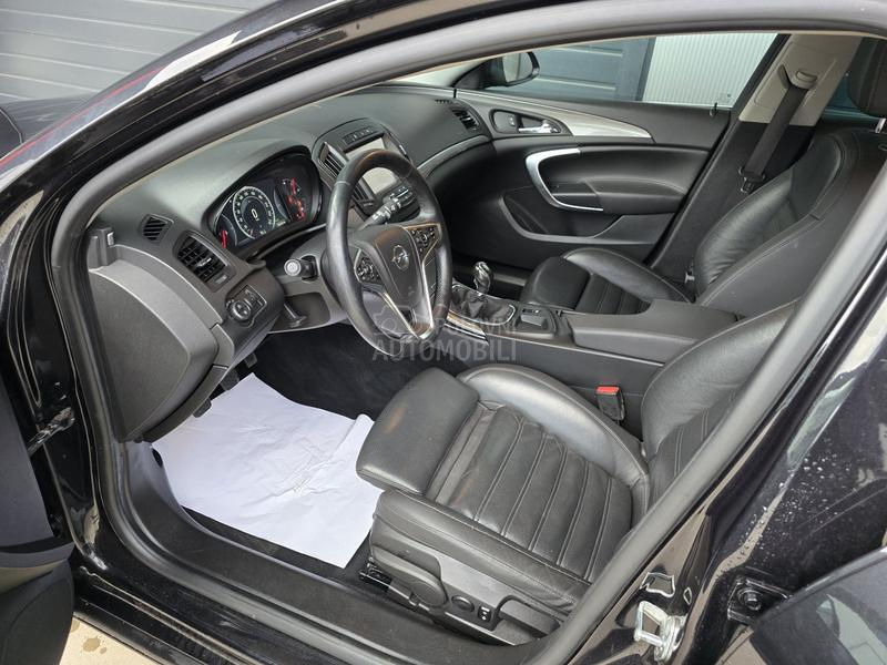 Opel Insignia 1.6 CDTI COSMO
