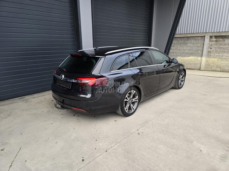 Opel Insignia 1.6 CDTI COSMO