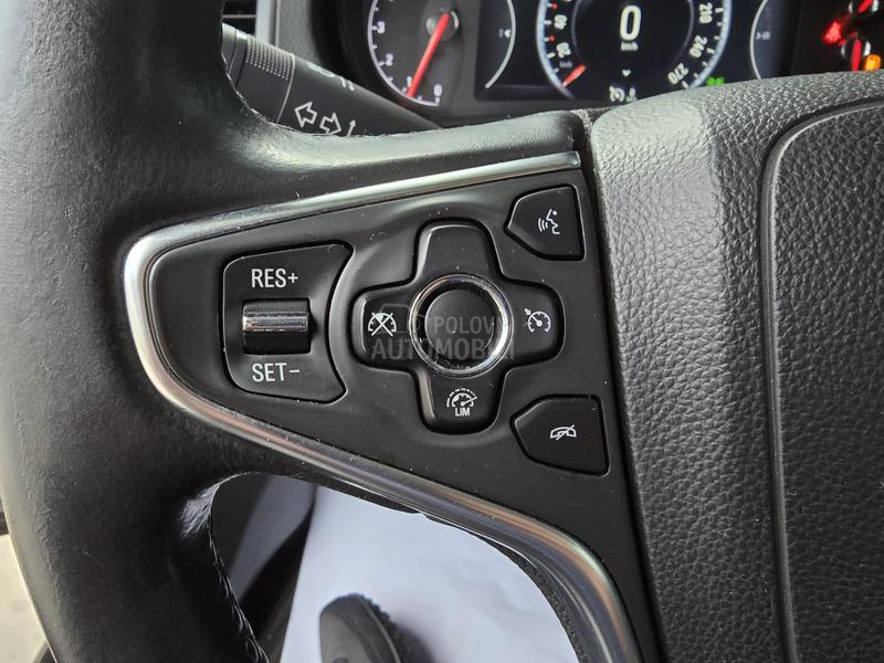 Opel Insignia 1.6 CDTI COSMO