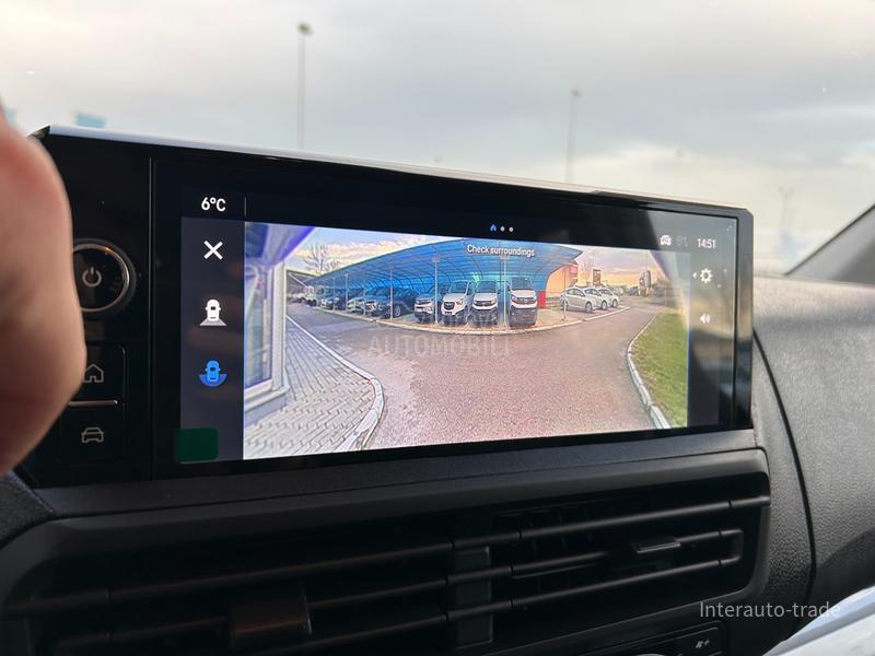 Opel Vivaro 2.0D AT8, 9 sedista ODMAH