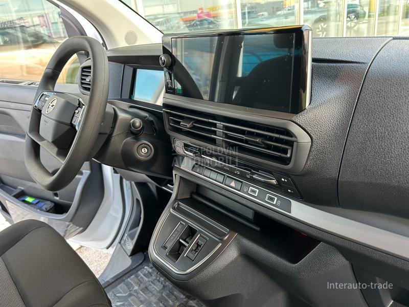 Opel Vivaro 2.0D AT8, 9 sedista ODMAH