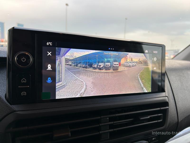 Opel Vivaro 2.0D AT8, 9 sedista ODMAH