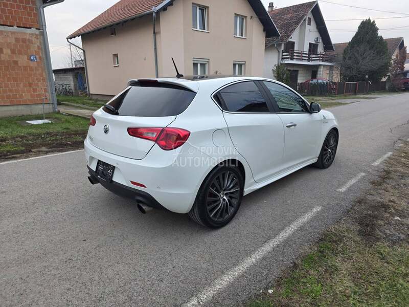 Alfa Romeo Giulietta 1750TBI QV