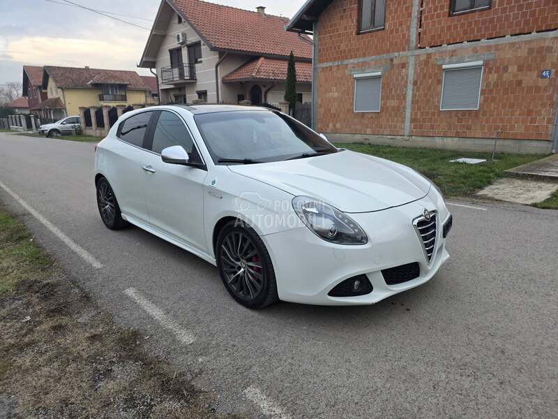 Alfa Romeo Giulietta 1750TBI QV