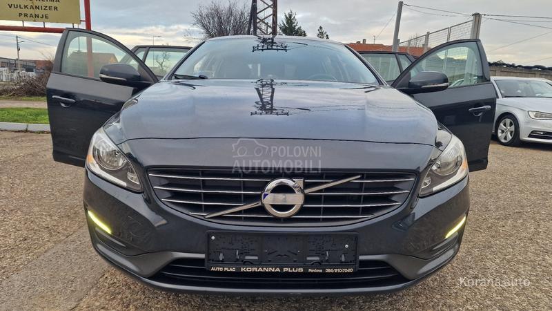 Volvo V60 1.6 D2 OCEAN RACE
