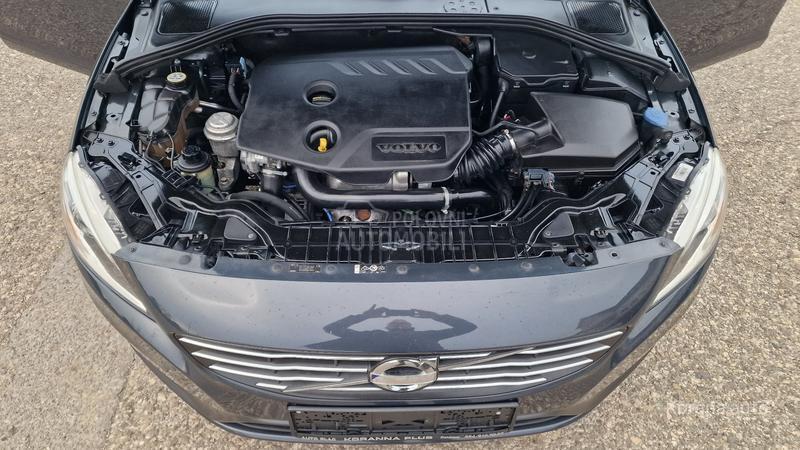 Volvo V60 1.6 D2 OCEAN RACE