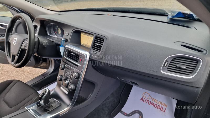 Volvo V60 1.6 D2 OCEAN RACE