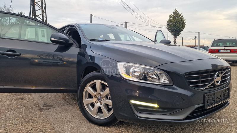 Volvo V60 1.6 D2 OCEAN RACE