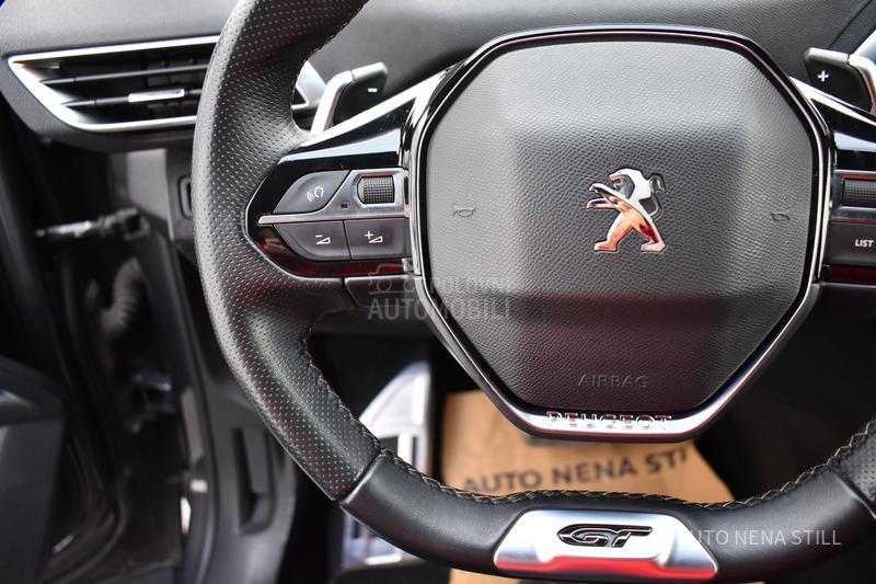Peugeot 3008 GT 1.2 AT