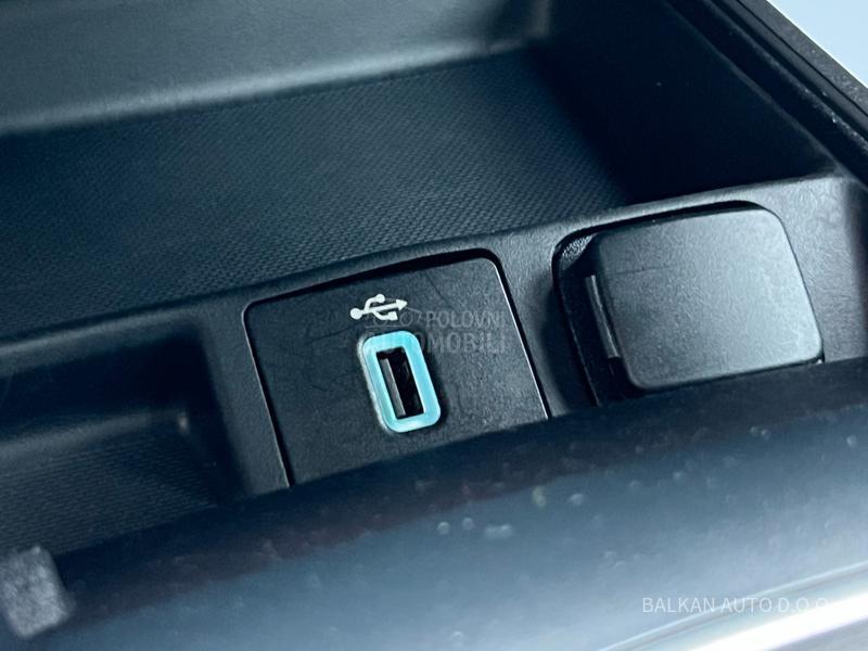 Ford Mondeo 2.0 TDCI/TITANIUM