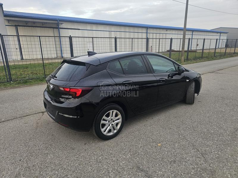 Opel Astra K 1.0