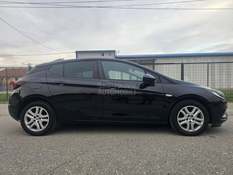 Opel Astra K 1.0