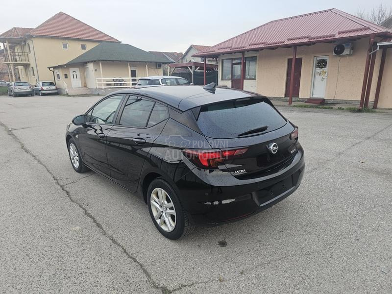 Opel Astra K 1.0