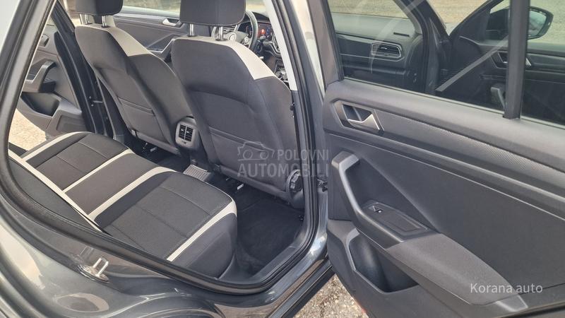 Volkswagen T-Roc 1.6TDI VIRT HIGHLINE