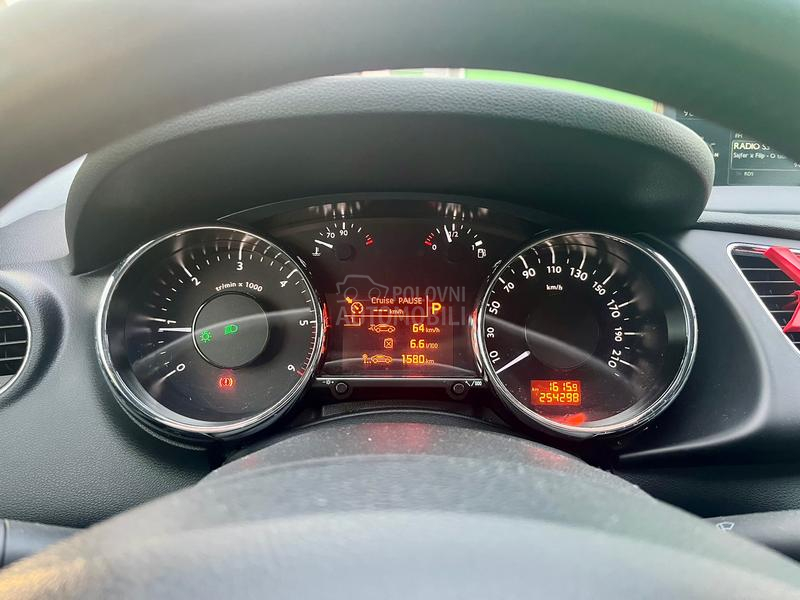 Peugeot 3008 2.0HDI