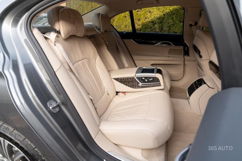 BMW 740 360/MASSAGE