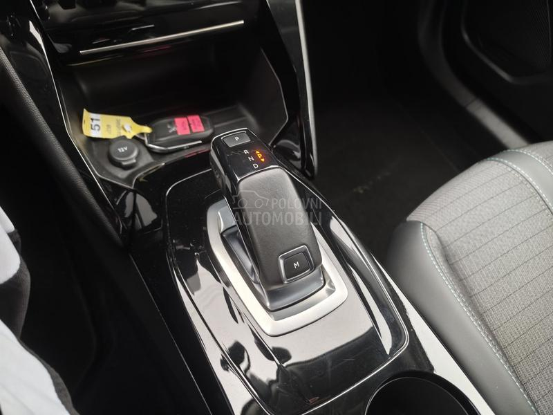 Peugeot 2008 1.5HDI ALLURE 8mm
