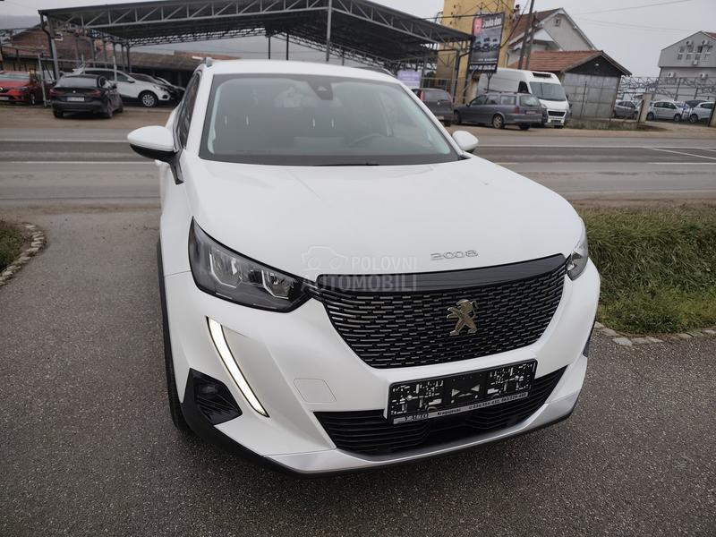 Peugeot 2008 1.5HDI ALLURE 8mm