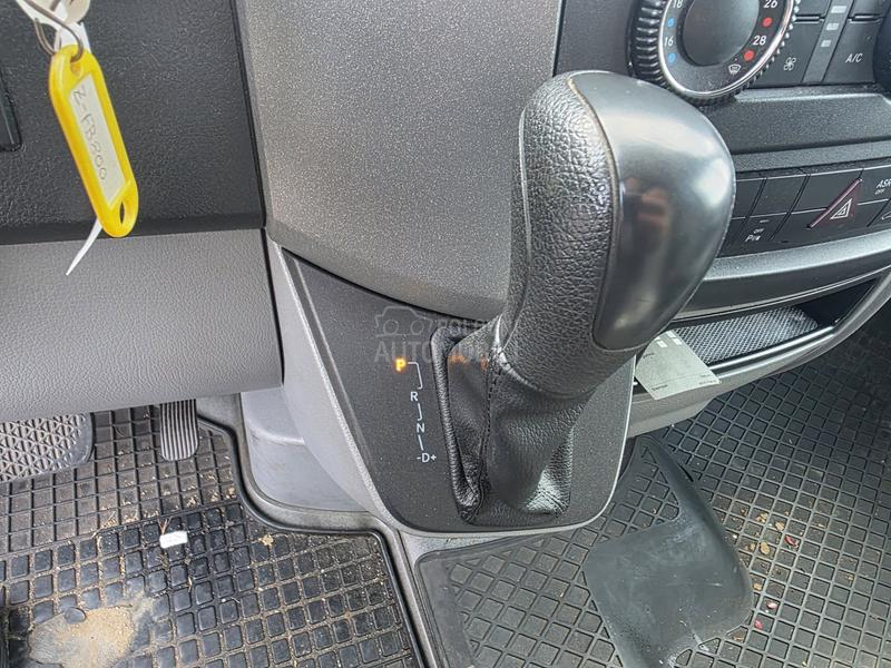 Mercedes Benz Sprinter 316 pogrebni automatik