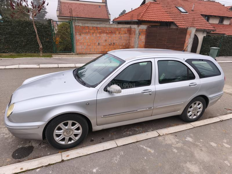 Lancia Lybra 1.9 jtd