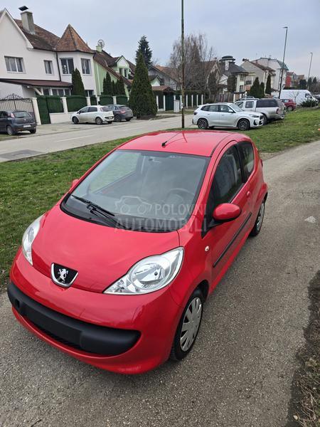 Peugeot 107 A U T O M A T I K