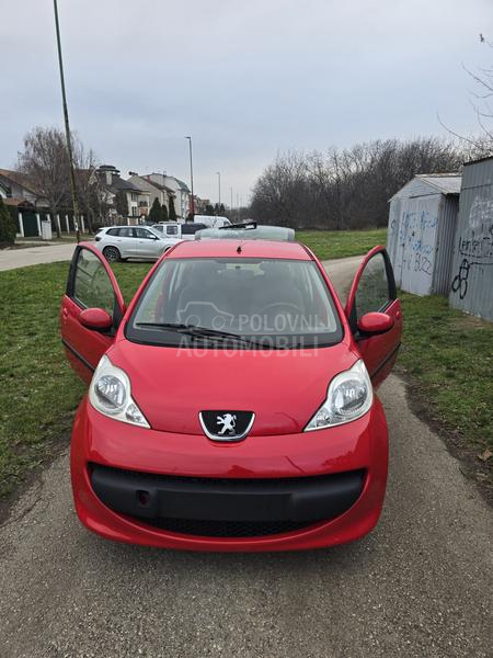 Peugeot 107 A U T O M A T I K