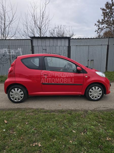 Peugeot 107 A U T O M A T I K