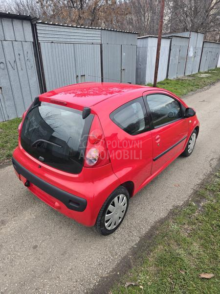 Peugeot 107 A U T O M A T I K