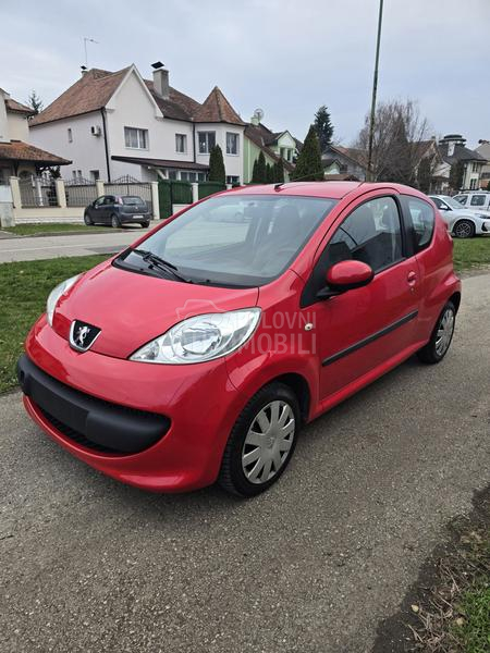 Peugeot 107 A U T O M A T I K