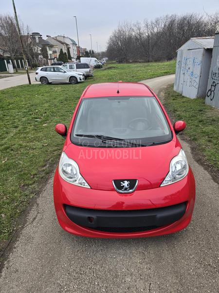 Peugeot 107 A U T O M A T I K