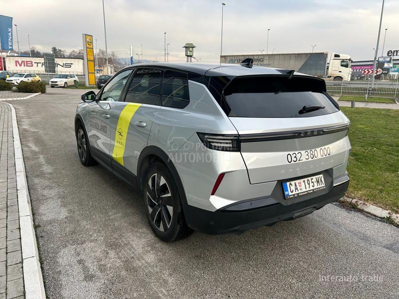 Opel Grandland 1.2 GS MHEV