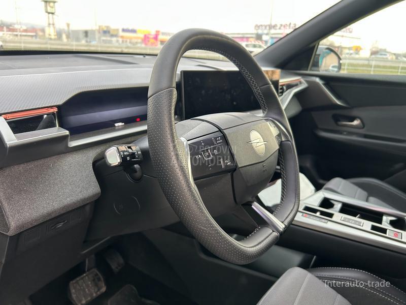 Opel Grandland 1.2 GS MHEV