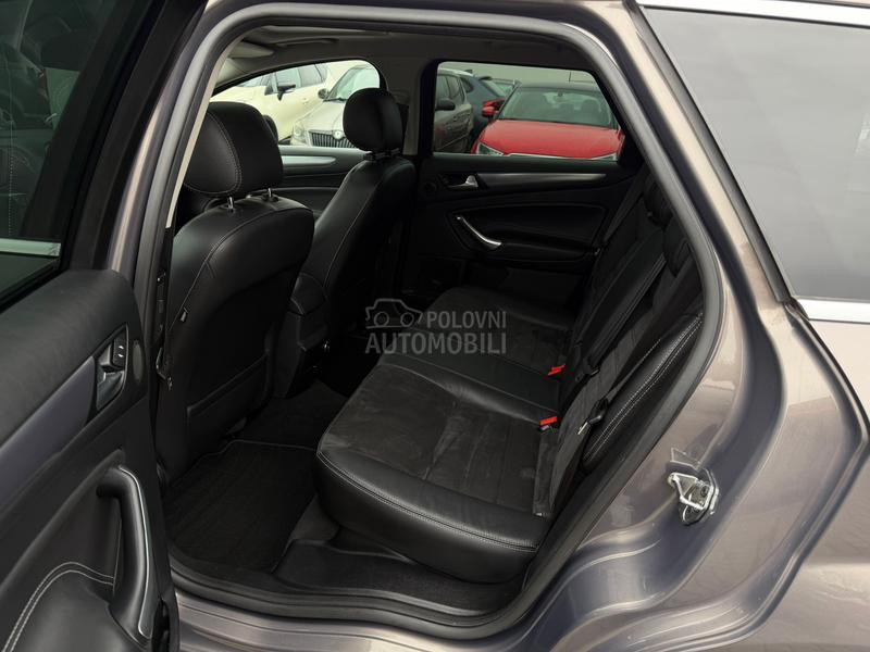 Ford Mondeo 2.0 TDCI TITANIUM CH