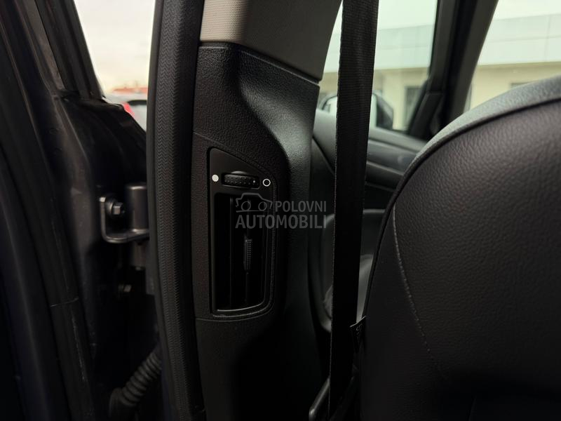 Ford Mondeo 2.0 TDCI TITANIUM CH