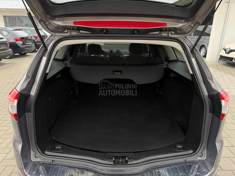 Ford Mondeo 2.0 TDCI TITANIUM CH