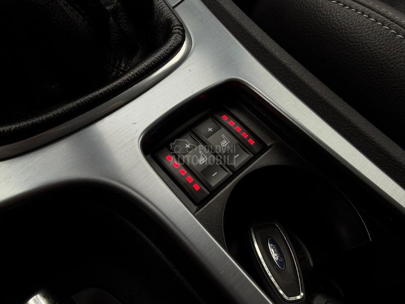 Ford Mondeo 2.0 TDCI TITANIUM CH