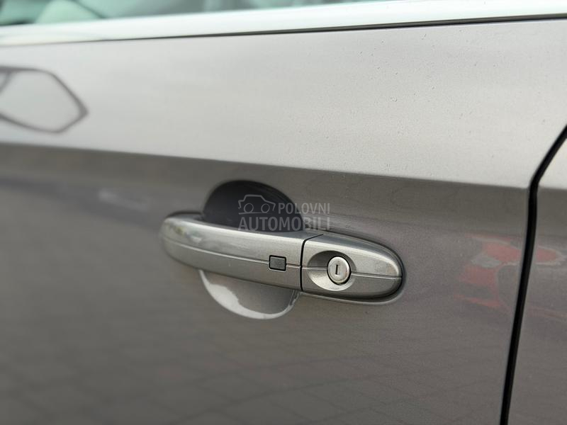 Ford Mondeo 2.0 TDCI TITANIUM CH