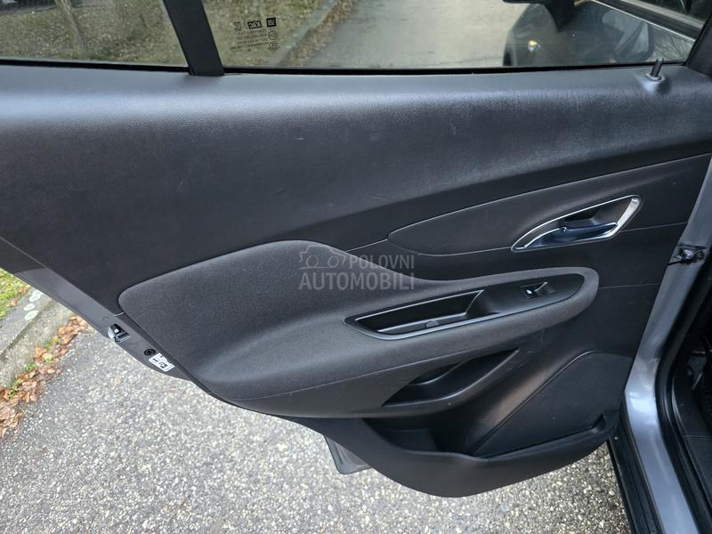 Opel Mokka 1.7CDTI  N A V I